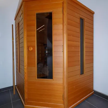 Ferienhaus Alpenloft 1 *