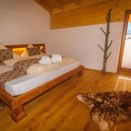 Alpenloft 1 Ferienhaus Mittenwald